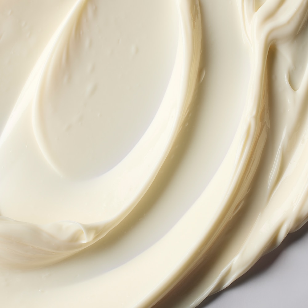 Retinol Skin-Smoothing Body Treatment