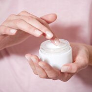 Skin Care Packaging Matters: Why You Should Ditch Jars
