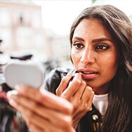 Simple, Fast Makeup Touch-Ups